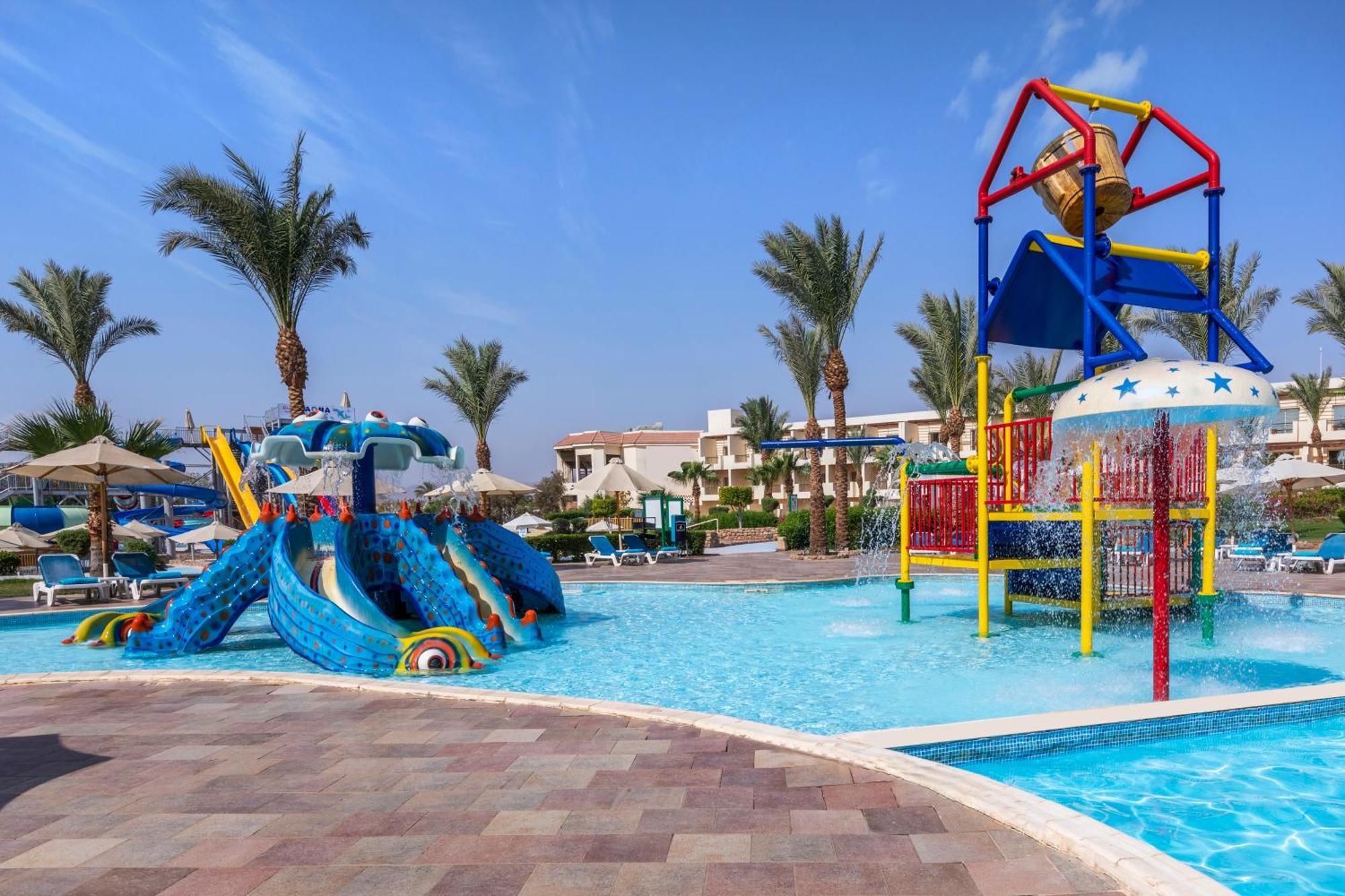 Xperience Kiroseiz Aquapark Premier-Naama Bay Sharm El Sheikk Exterior foto Aqua Park at the Hilton Hurghada