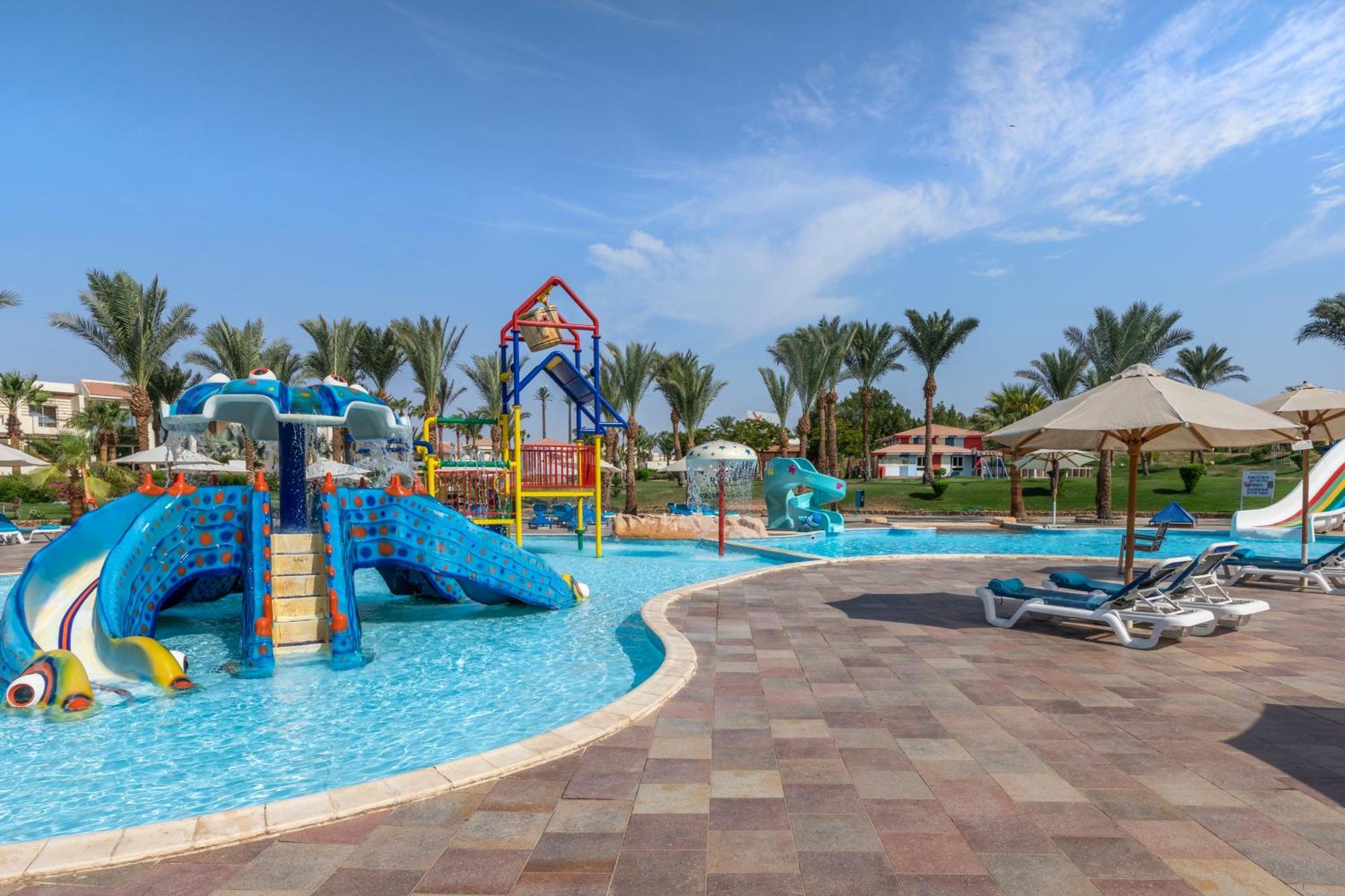 Xperience Kiroseiz Aquapark Premier-Naama Bay Sharm El Sheikk Exterior foto Aqua Park at Hilton Sharm El Sheikh Resort